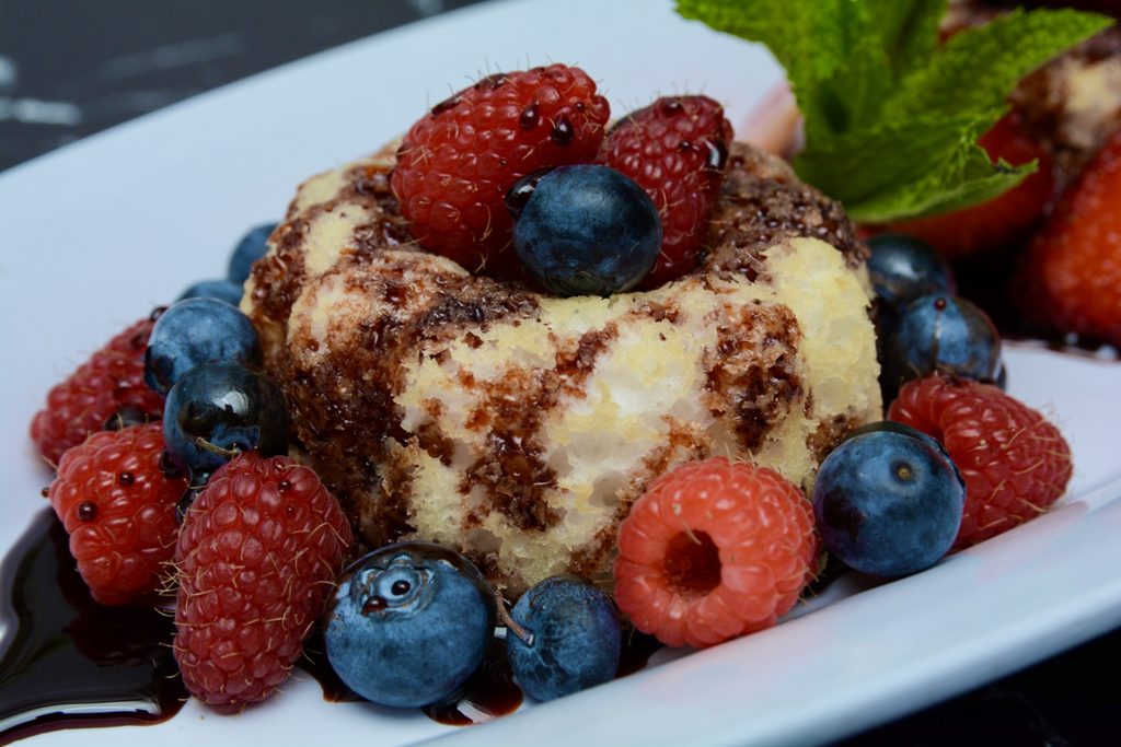Lighten Up Your Memorial Day Dessert: Angel Food Cake with Berries